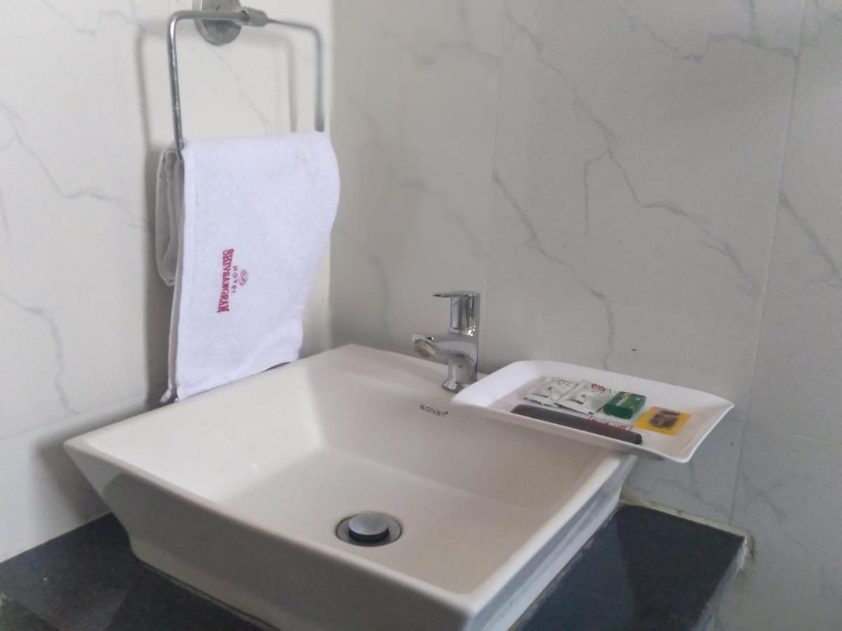 Hotel Shiv Sangram أحمدناغار المظهر الخارجي الصورة